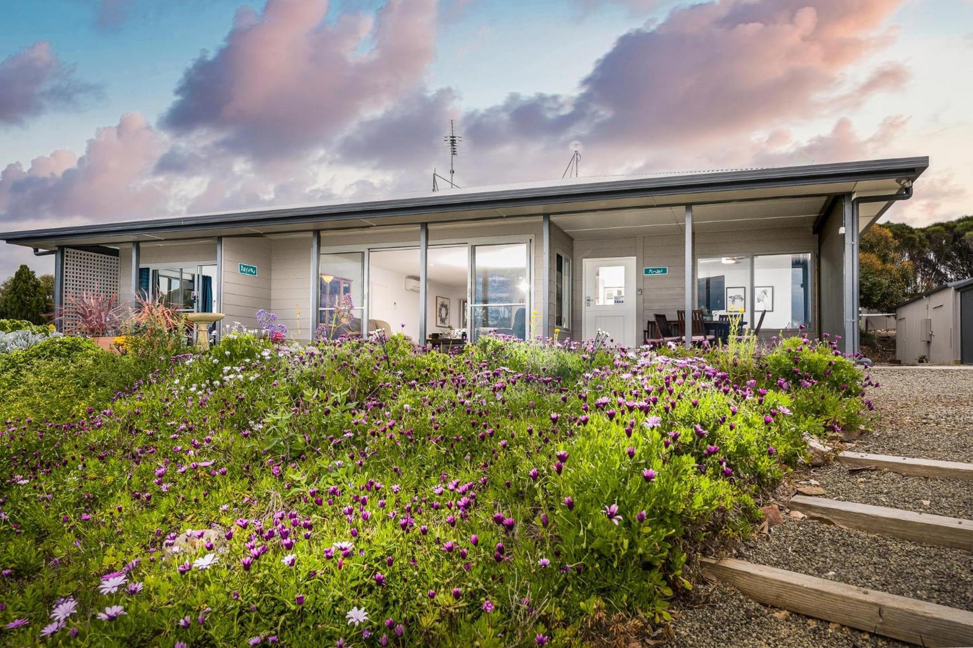 Emu Bay Holiday Homes Eksteriør bilde